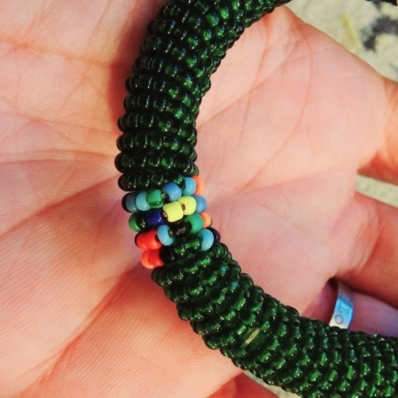 Vintage African Maasai Seed Beaded Bracelet Dark Green Handmade Kenya Artisan - Picture 5 of 5